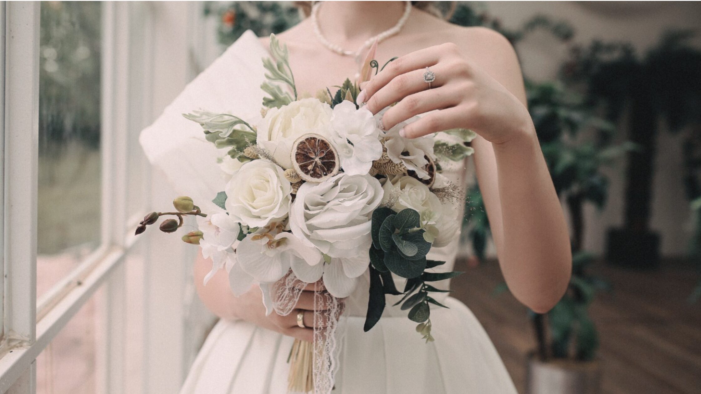 あなたが現在見ているのは 【最新】ウェディングドレスのトレンド